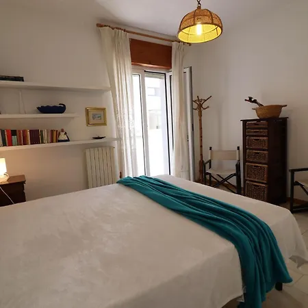 Charming Turchese Air Con Covered Parking *