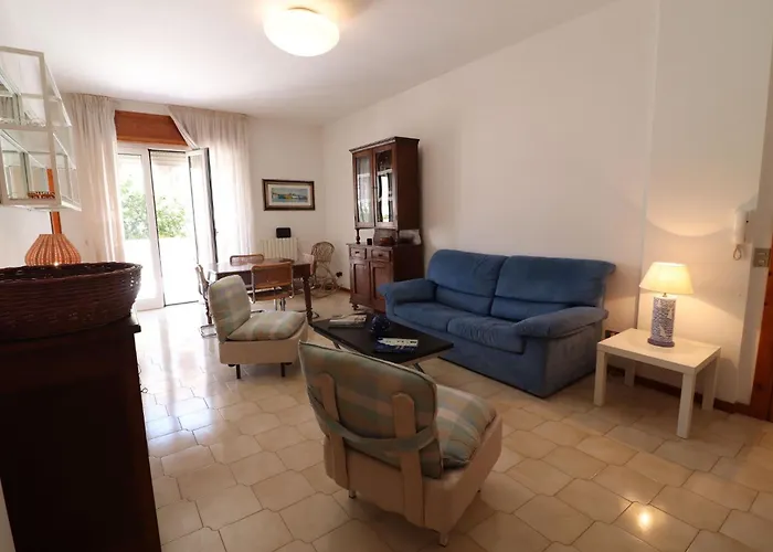 Charming Turchese Air Con Covered Parking Apartmán *