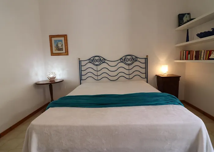 Charming Turchese Air Con Covered Parking Apartmán