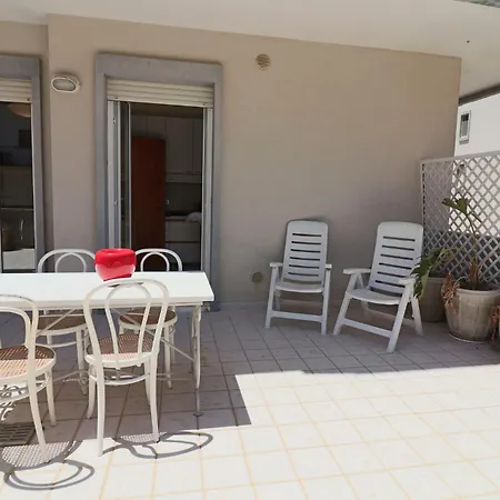 Apartament Charming Turchese Air Con Covered Parking *