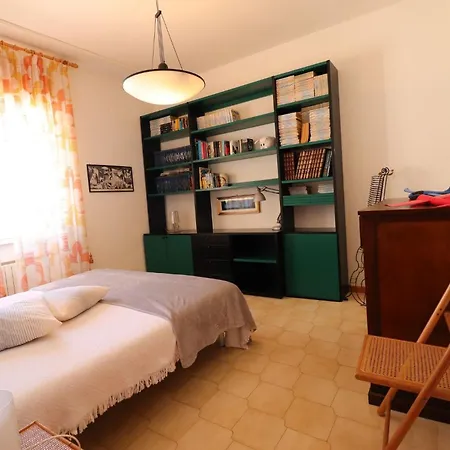 Charming Turchese Air Con Covered Parking Apartment *